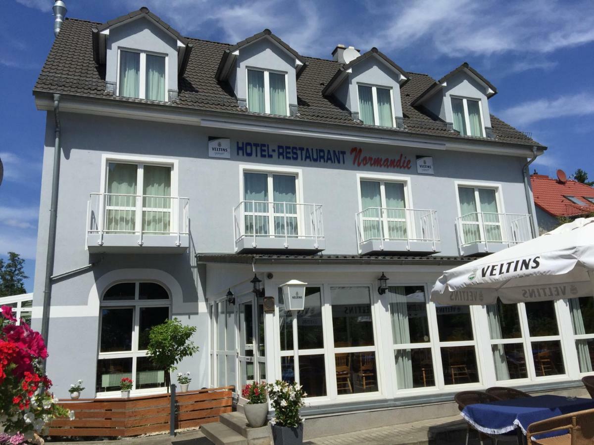 Hotel Restaurant Normandie Schildow ภายนอก รูปภาพ